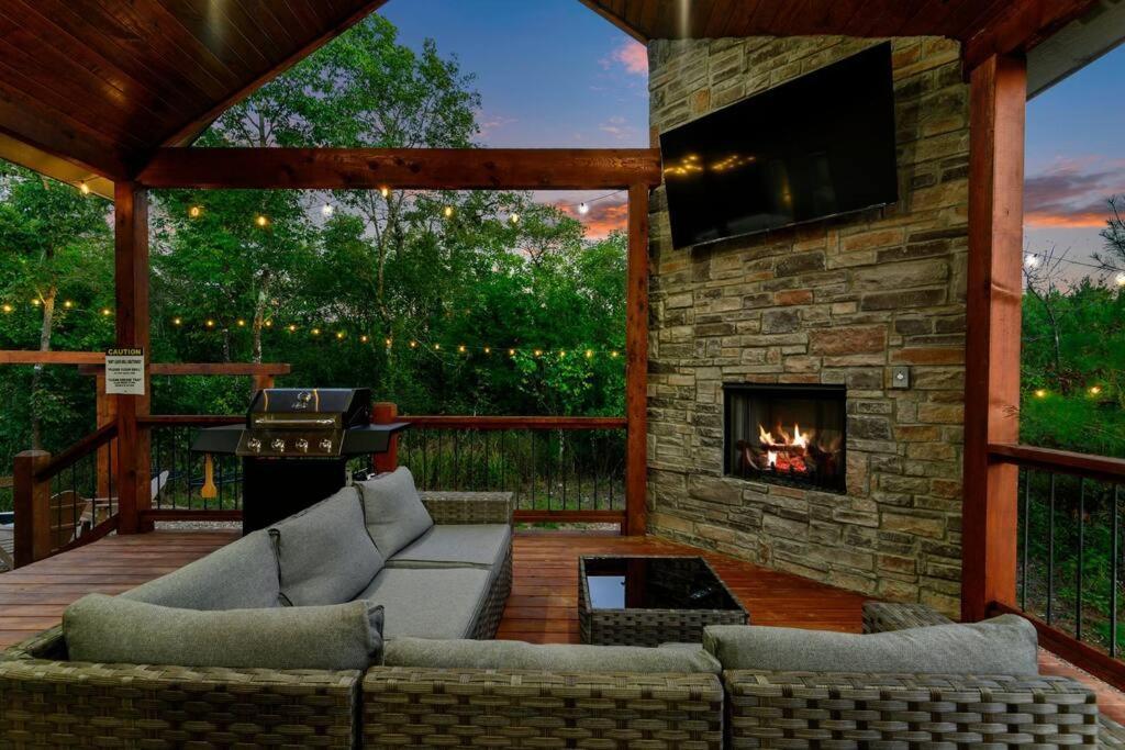 Under The Stars - Secluded, Hot Tub, Firepit, Games Broken Bow
